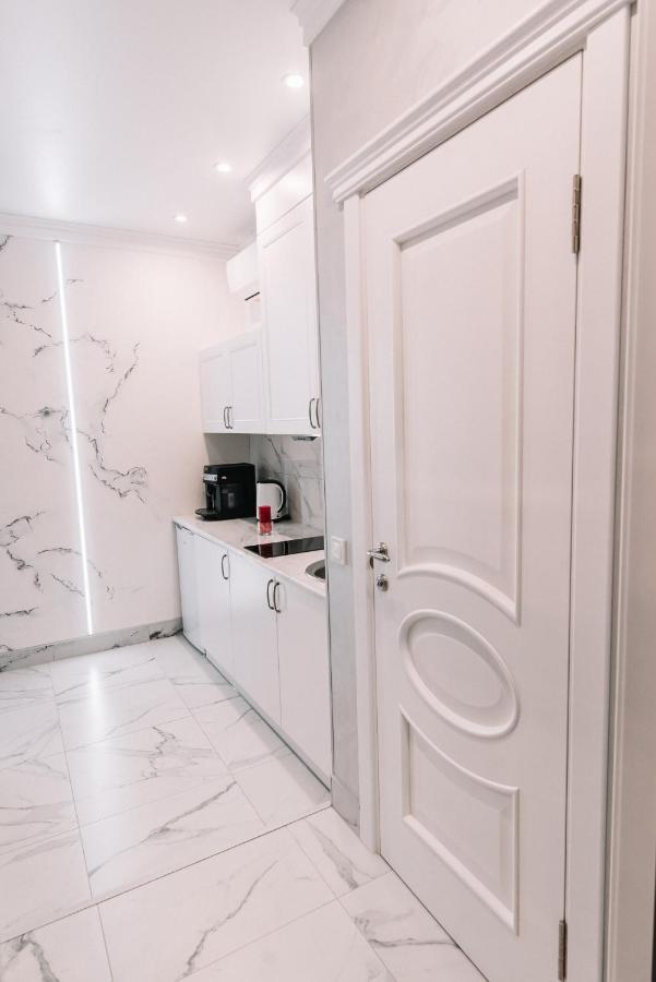 Royal Tower Vip Smart Apartments 3 Kiew Exterior foto